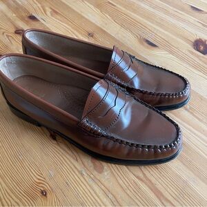 Bass Weejuns Whitney Cognac Size 9 Woman’s